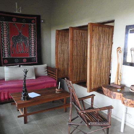 Norman Carr Cottage Monkey Bay Ngoại thất bức ảnh