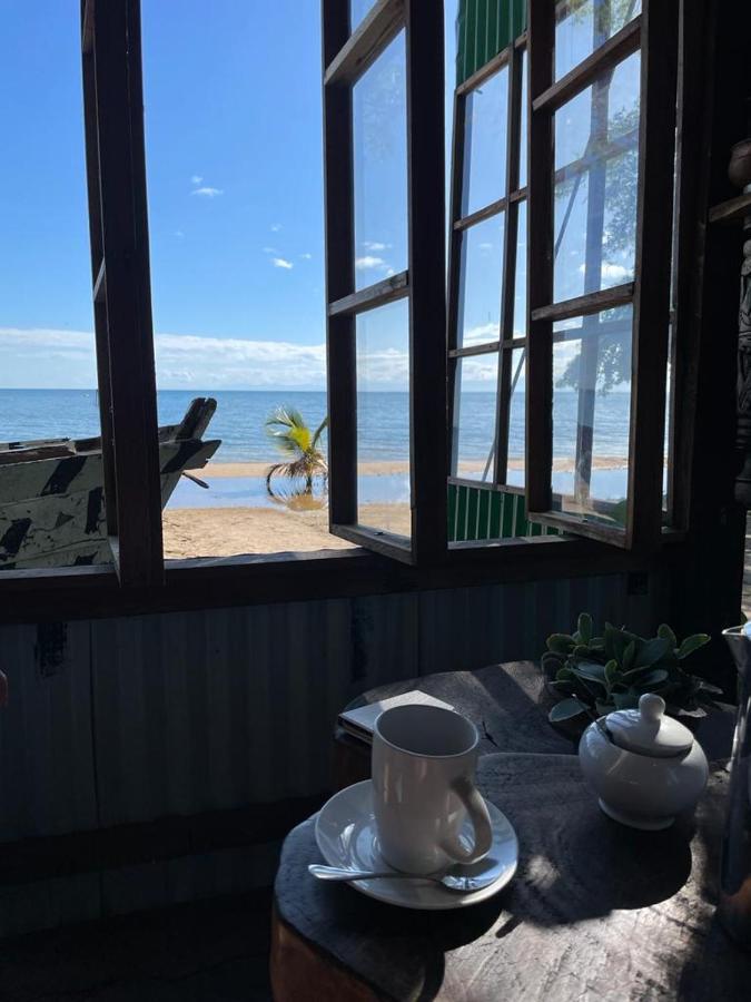 Norman Carr Cottage Monkey Bay Ngoại thất bức ảnh